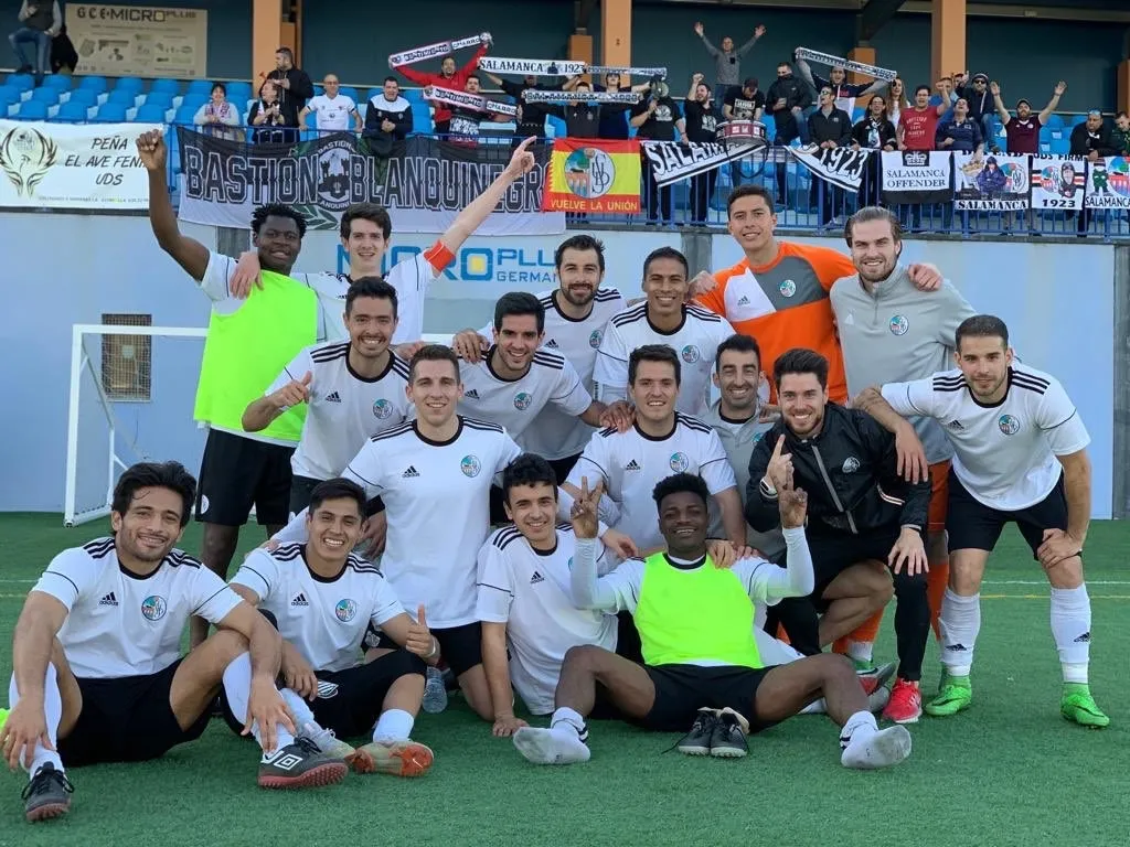 Celebración de los jugadores del Salamanca B