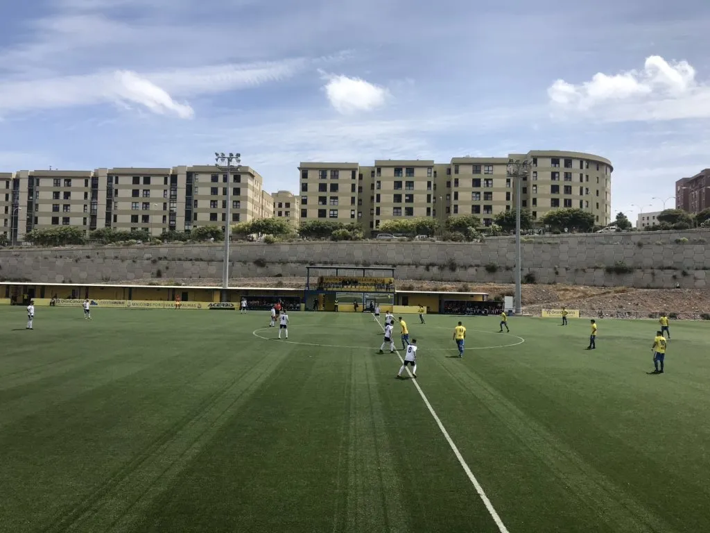 Una acción del partido / @UDLPCantera