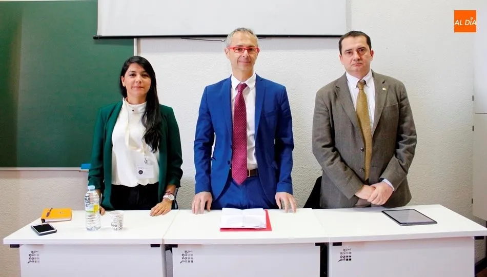 La presentación del proyecto contó con las intervenciones del rector de la Universidad de Salamanca, Ricardo Rivero, y el director del Grupo GRIAL, Francisco José García Peñalvo. Foto de Elena López