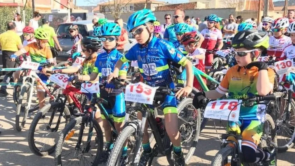 Los participantes, durante la prueba