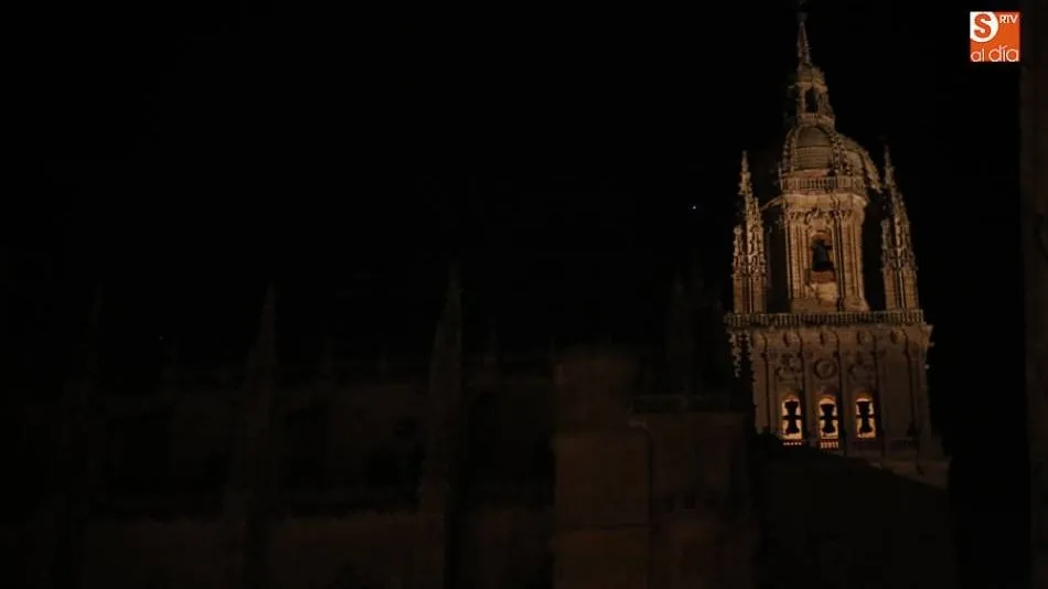 Salamanca se une a la Hora del Planeta con los monumentos sin iluminación artística