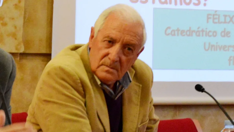 El catedrático de Psicología de la USAL y colaborador de SALAMANCA AL DÍA, Félix López, en la UPSA. Foto UPSA