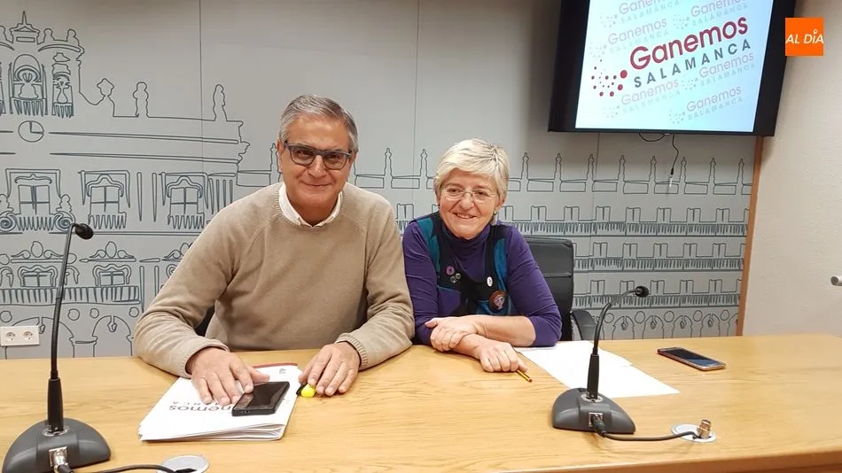 Gabriel Risco y Pilar Moreno, concejales de Ganemos Salamanca