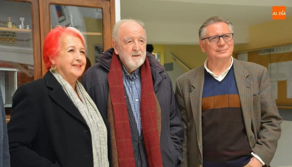 Rosa María Calaf y Diego Carcedo en el IES Fray Luis de León. Foto de Lydia González