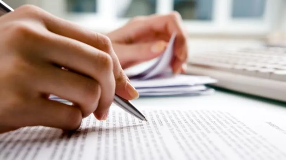 Información y asesoramiento a las personas adoptadas que deseen encontrar a sus familias biológicas