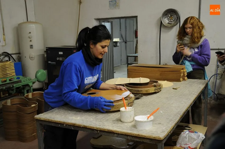Guitarras Marce es una de las empresas premiadas por el Consistorio