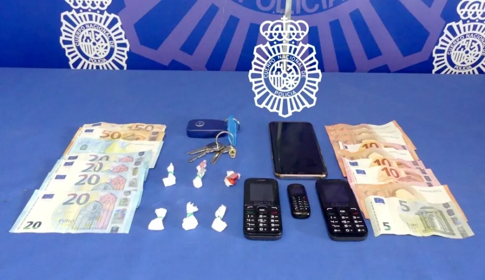 Material intervenido por la Policía en esta operación