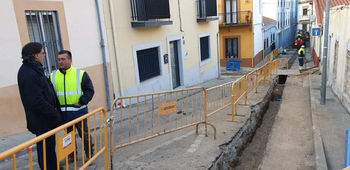 Carlos García-Carbayo, alcalde de Salamanca, en las obras
