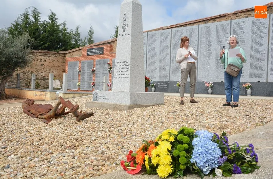 Flores para los represaliados por su condición sexual