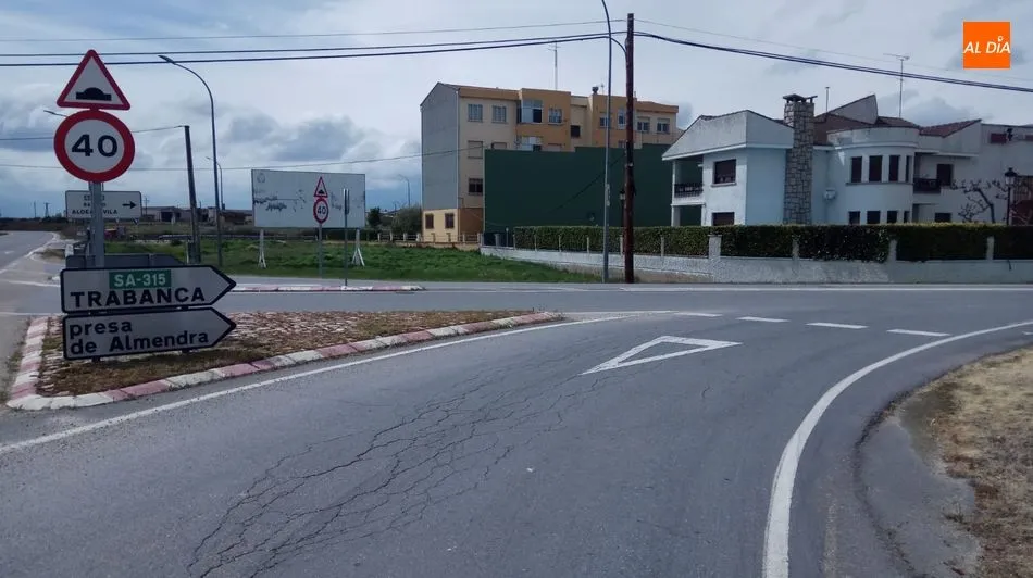 Se renovará el firme en el tramo comprendido entre Vitigudino y Sanchón de la Ribera