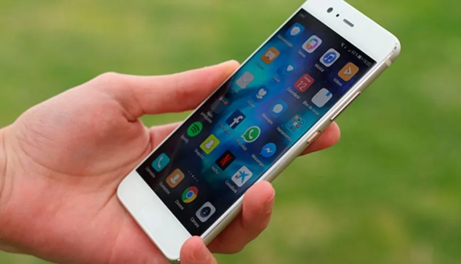 Si te llega un mensaje y solicitan su difusión, desconfía, puede ser un bulo o noticia falsa