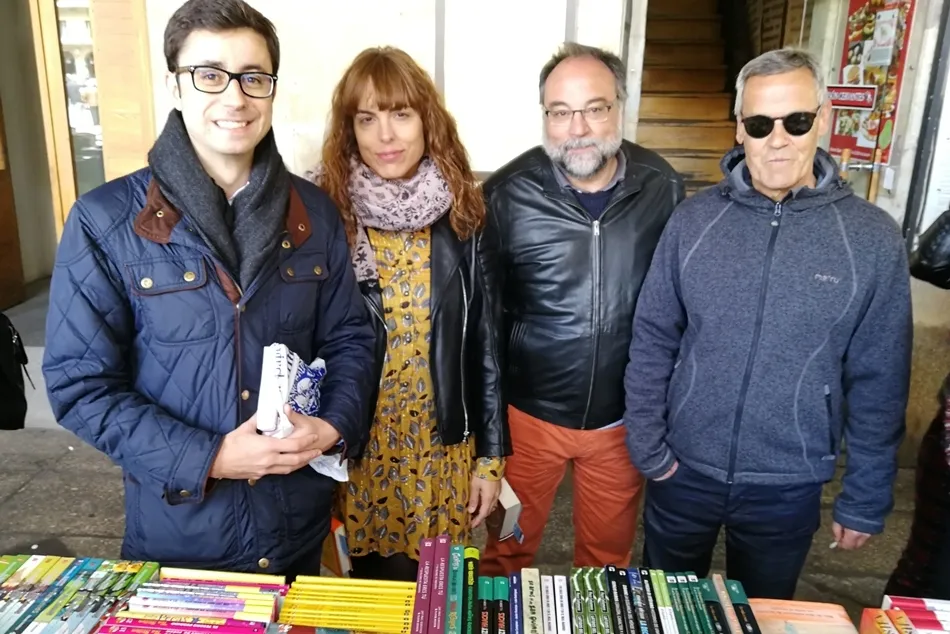 El PSOE propone un Plan de fomento de la lectura con ayudas para adquirir libros en el comercio...