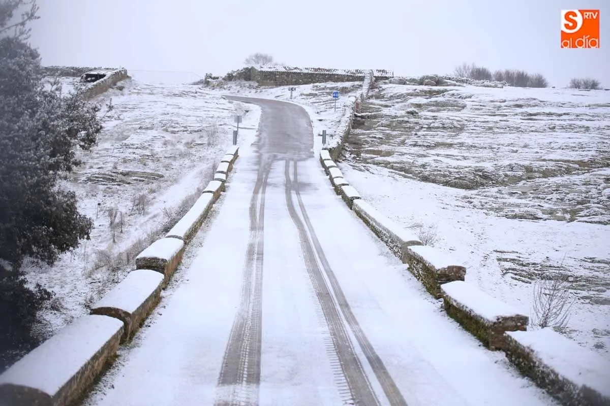 Una carretera nevada / Archivo