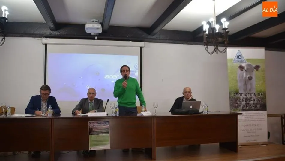 Jornada en defensa del mundo agropecuario en Castro Enríquez. Fotos: Lydia González