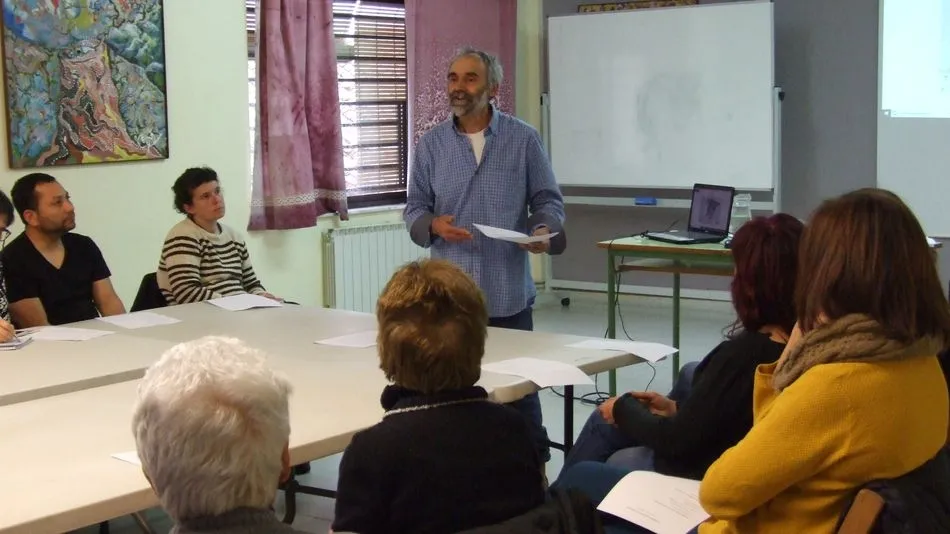 Juan Jesús Delgado, concejal del Ayuntamiento de Monleras, abordó el problema de la despoblación en esta jornada