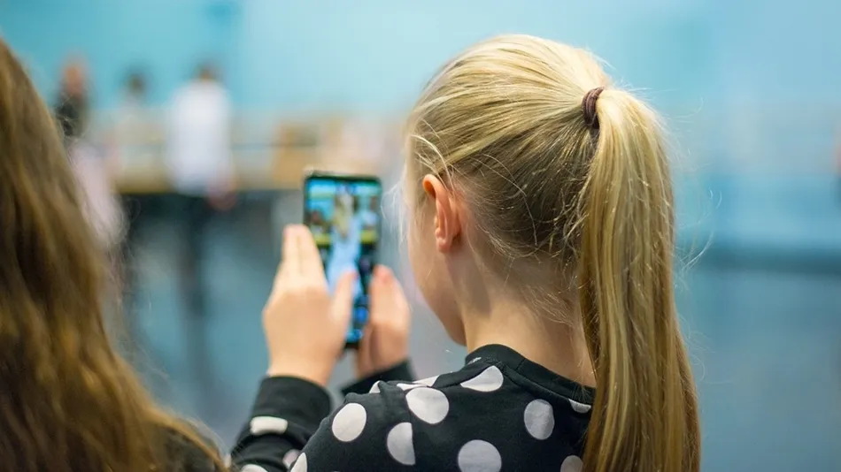 Prevenir la adicción a las pantallas entre los menores.