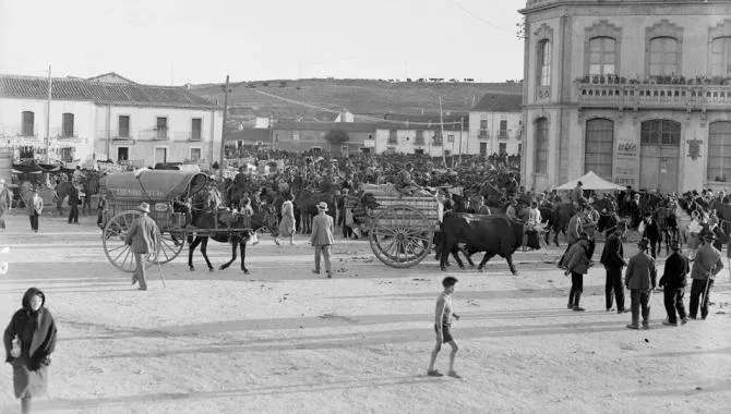 La antigua plaza del Arrabal  