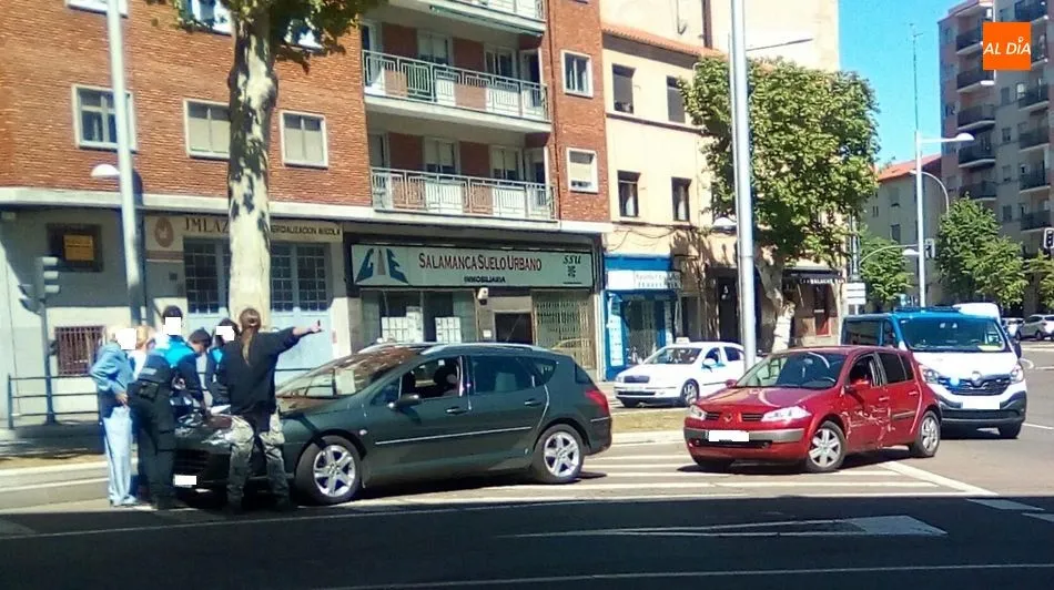 Colisión sin heridos junto a la glorieta Antonio Heredero