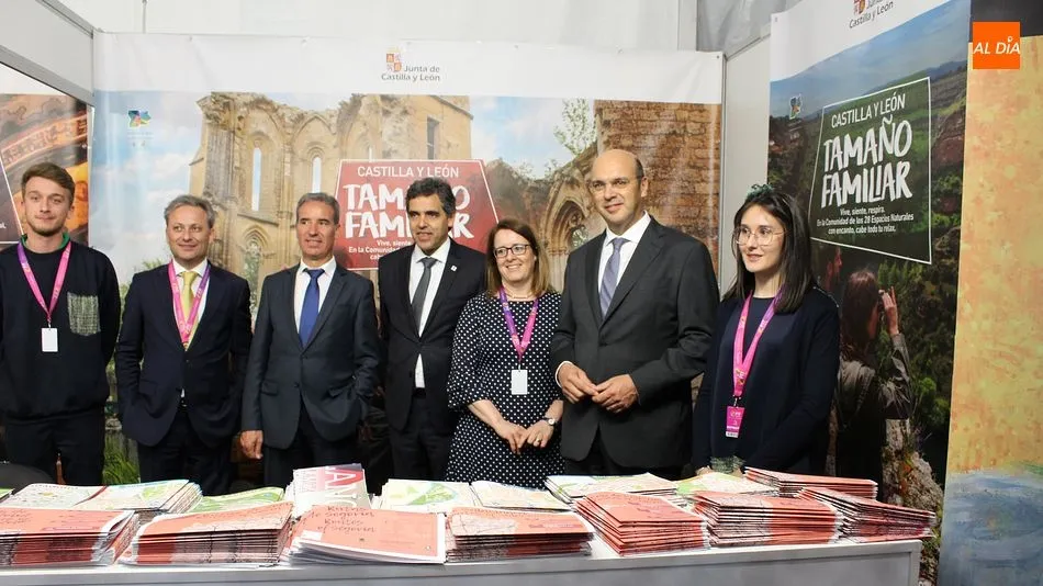 Autoridades portuguesas y representantes de la Junta de Castilla y León en la FIT Guarda