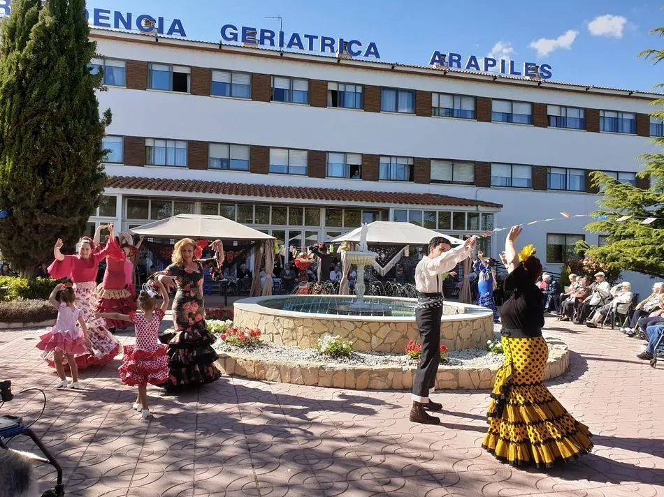 Fiesta al estilo andaluz en la residencia Arapiles