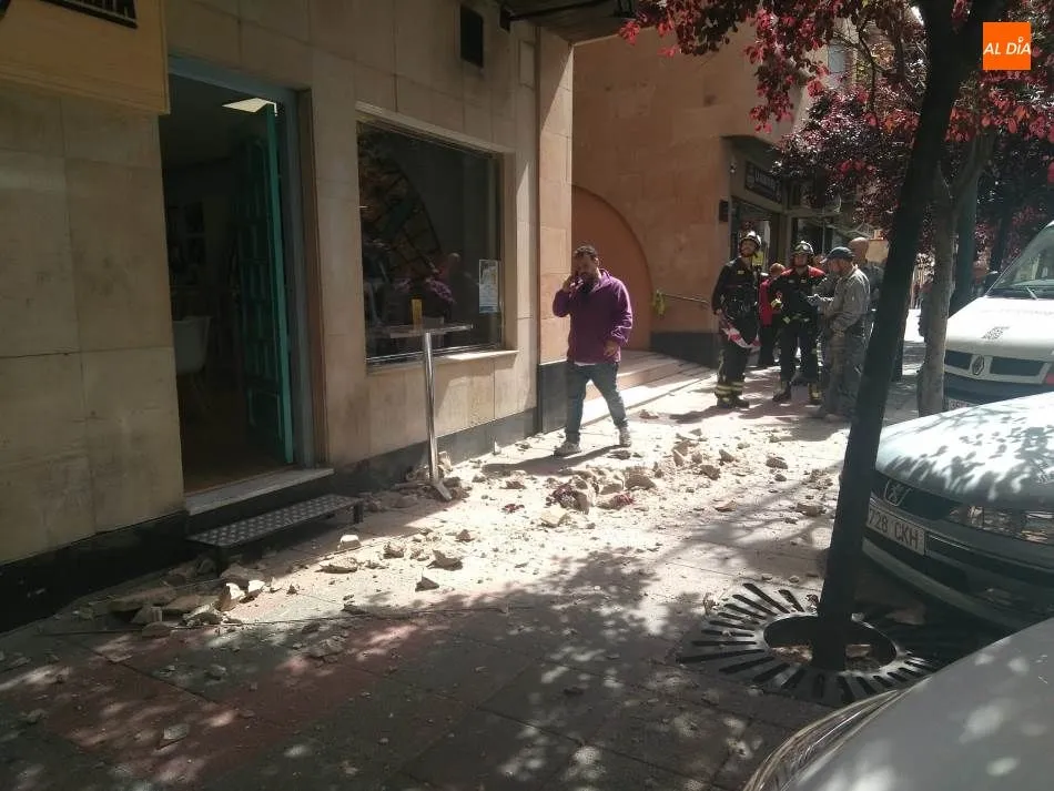 Imagen de la cornisa en el suelo