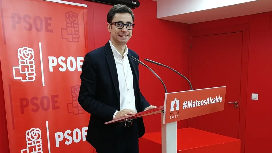 El candidato del PSOE a la Alcaldía de Salamanca, José Luis Mateos