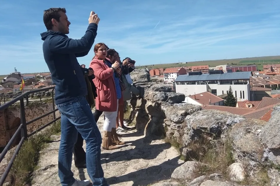 Participantes en el taller de fotografía de la Asociación Amigos de Ledesma