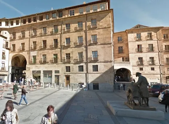 Plaza del Poeta Iglesias / Google Maps