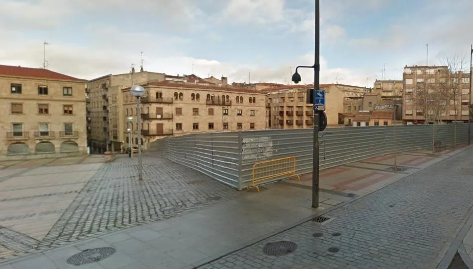 Lugar próximo al suceso