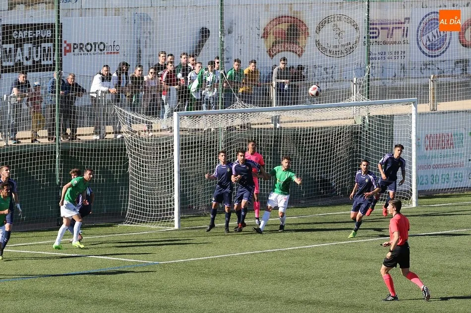 El Guijuelo se olvida del play off tras empatar con el Valladolid B (0-0)