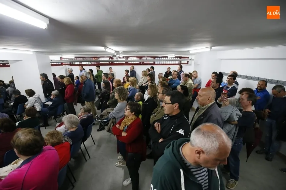 Imagen de la última reunión mantenida en el Centro Luis Vives. Foto: Lydia González