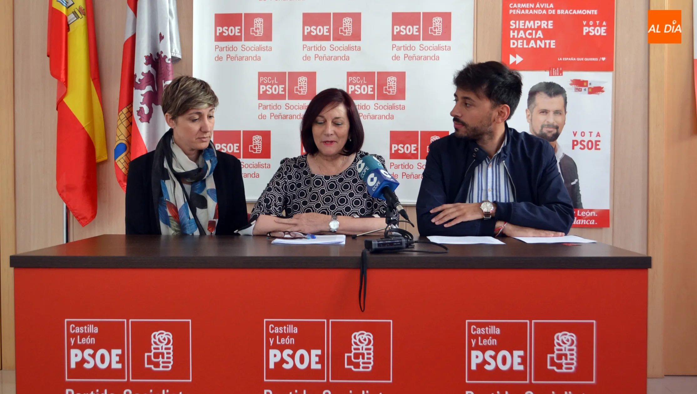 Carmen Ávila, candidata del PSOE a la alcaldía, presentaba esta primera batería de medidas junto a Fran Díaz y Almudena Pérez