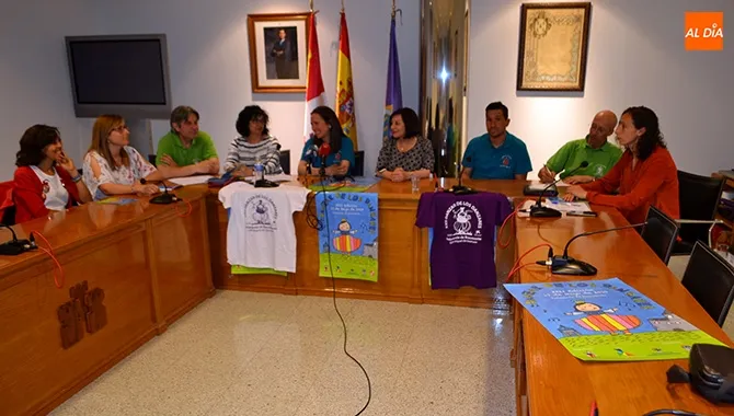 Los organizadores del Danzar de los Danzares presentaban el evento y las actividades en el Ayuntamiento