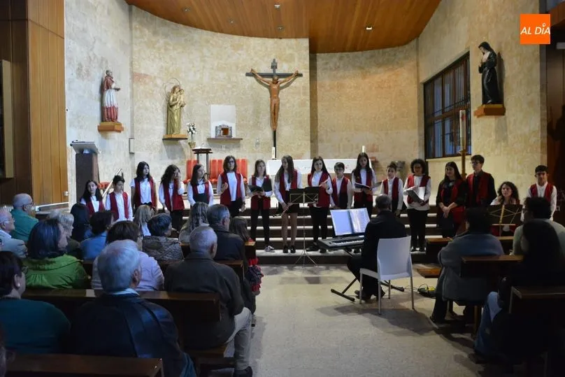 Concierto coral en María Mediadora. Fotos: Lydia González