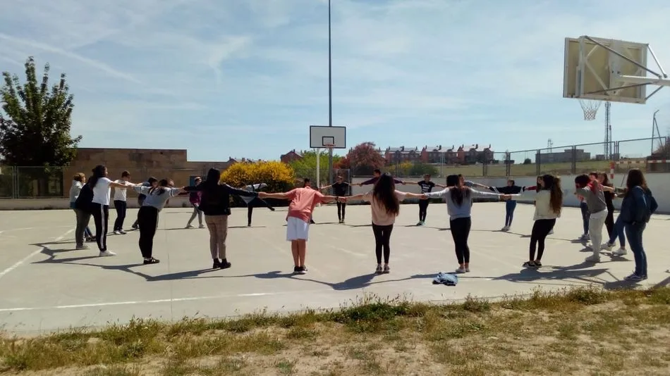 Una de las actividades desarrolladas con alumnos de los institutos