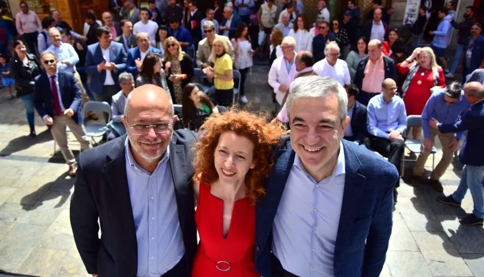 Francisco Igea y Ana Suárez, candidatos de Cs a la presidencia de la Junta y a la Alcaldía de Salamanca, junto al cabeza de lista esta formación al Parlamento Europeo, Luís Garicano