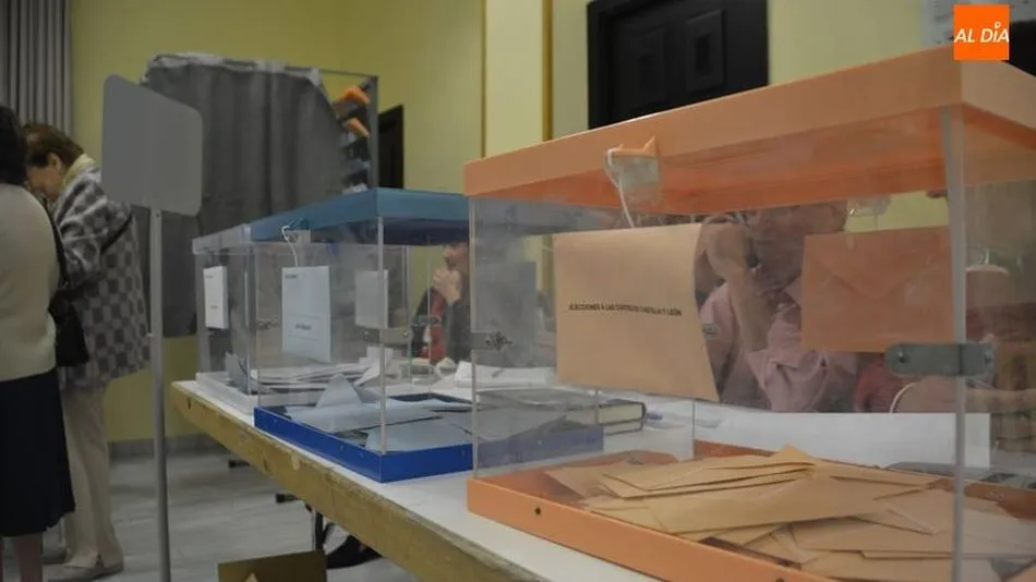 Jornada electoral con dos detenidos en las provincias de Toledo y Sevilla. Foto: Lydia González