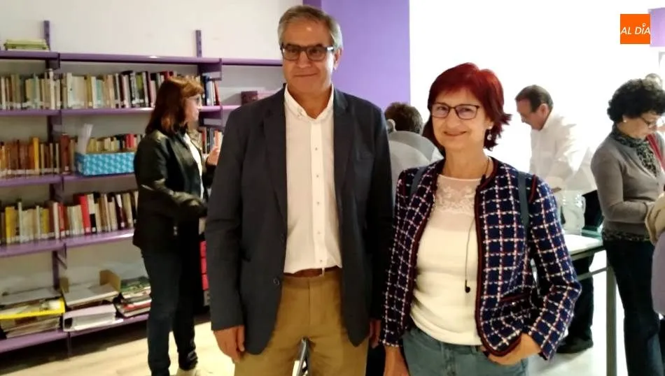 Gabriel Risco, cabeza de lista de Ganemos Salamanca, en la sede de Podemos, tras conocer los resultados de la municipales