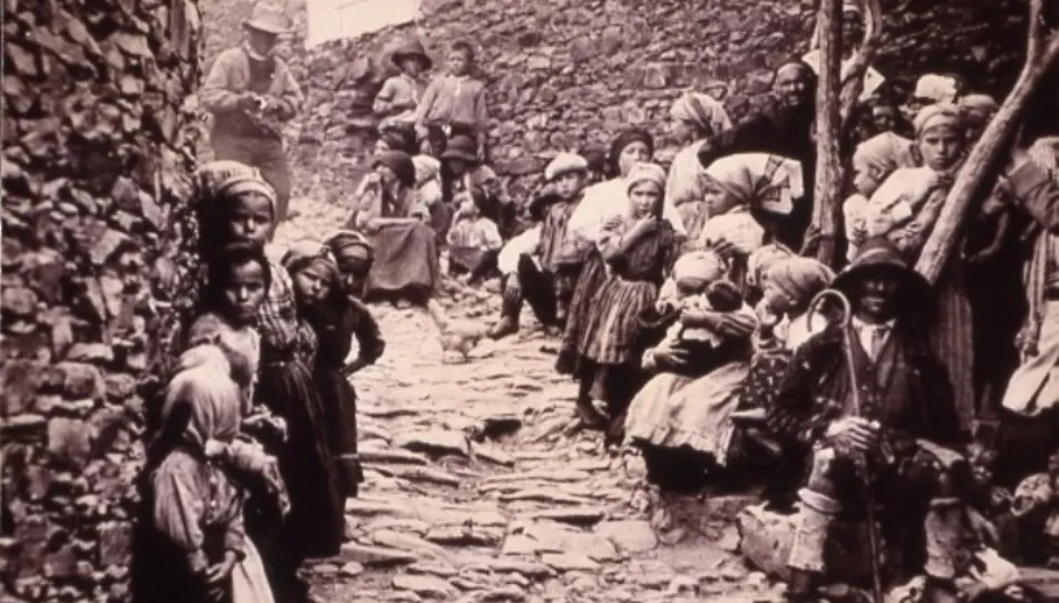 Vecinos de las Hurdes en la primera mitad del XX