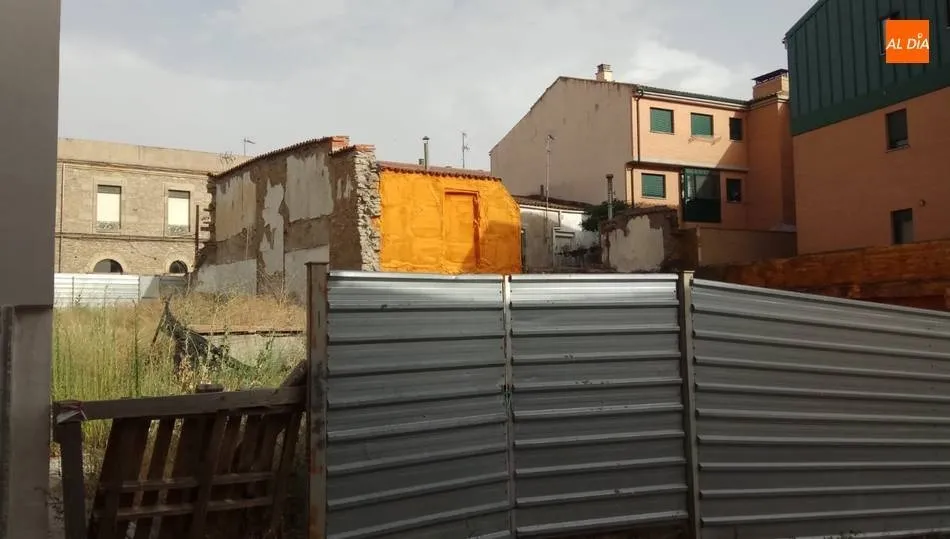 Espacio en el que se levantarán los nuevos juzgados de Vitigudino / CORRAL