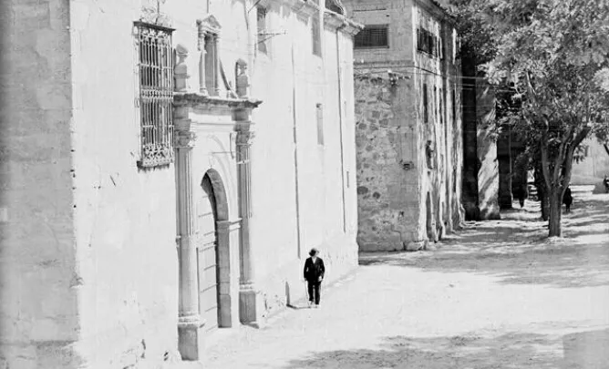 Capilla de la Vera Cruz, siglos de historia