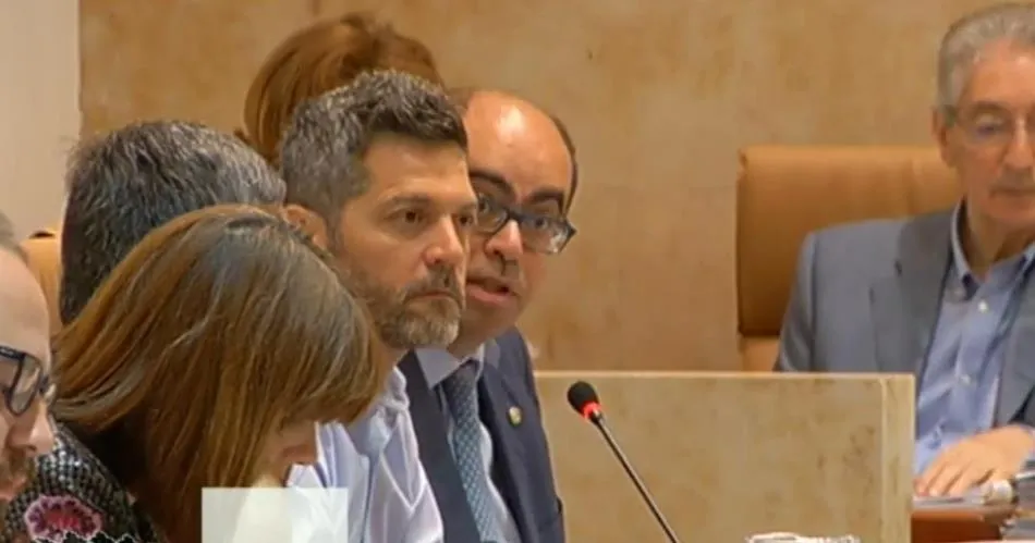 Fernando Rodríguez, portavoz del equipo de Gobierno, en una intervención en este pleno