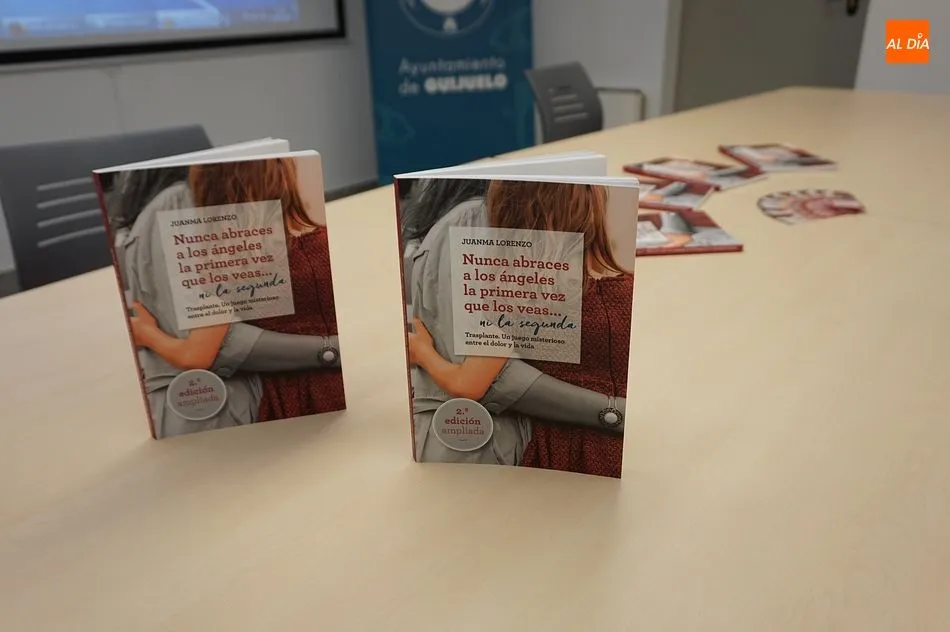 El Ayuntamiento reparte hoy ejemplares de ‘Nunca abraces a los ángeles la primera vez que los...