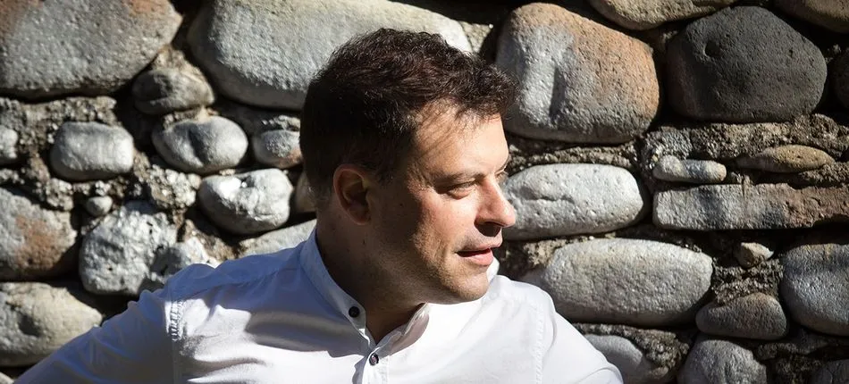 El escritor Robert Fàbregas