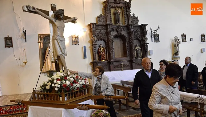 Villar de Gallimazo vivía su última jornada festiva en honor al Cristo de la Custodia
