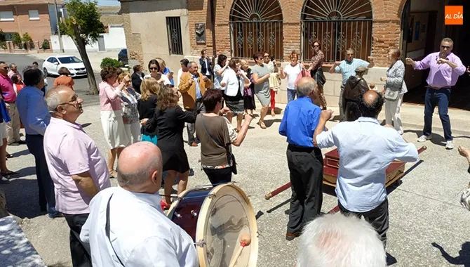 Nava de Sotrobal festejaba este jueves a San Antonio