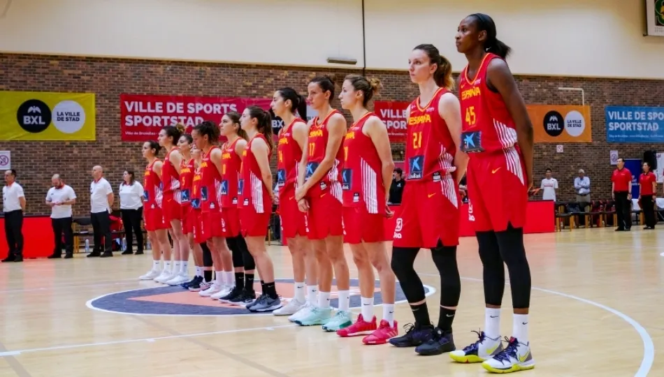 La Selección Española, en uno de sus amistosos, antes de viajar a Letonia para arrancar, el día 27, la defensa del cetro regional