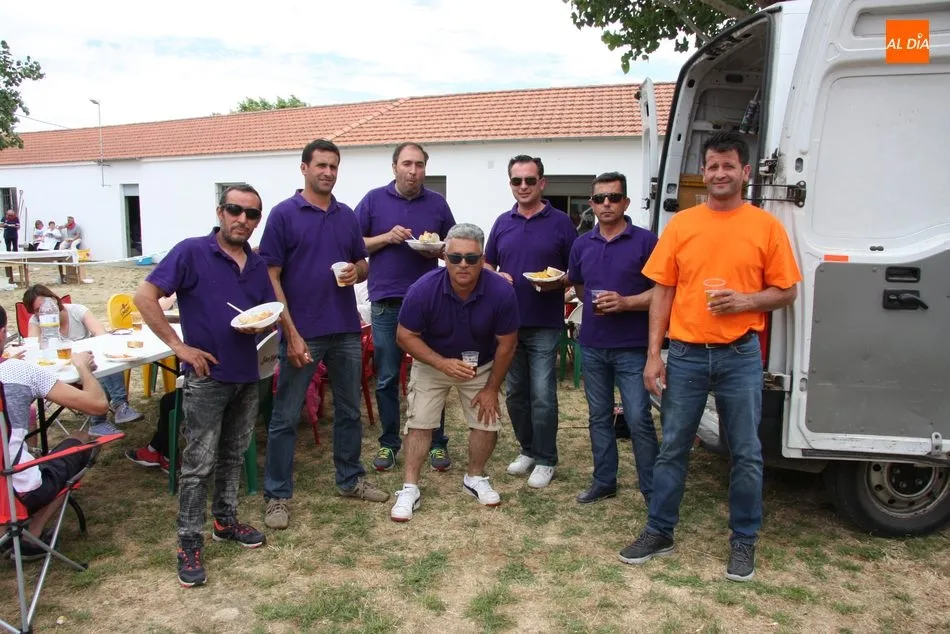 En Boada enfilan la recta final de las fiestas con una exquisita paella  