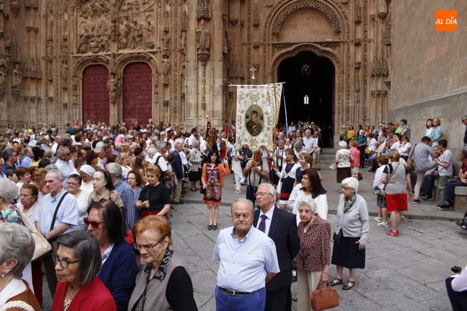 Un instante de la procesión / Lydia González