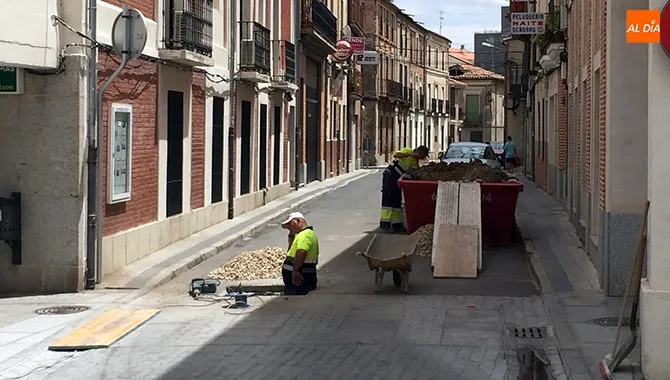 El entorno de las plazas de España y Constitución contaran con un nuevo sistema de bolardos automáticos